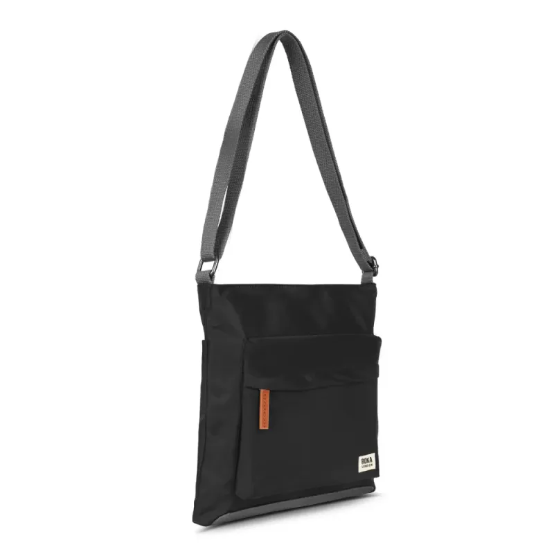 Roka Kennington Crossbody veske svart 