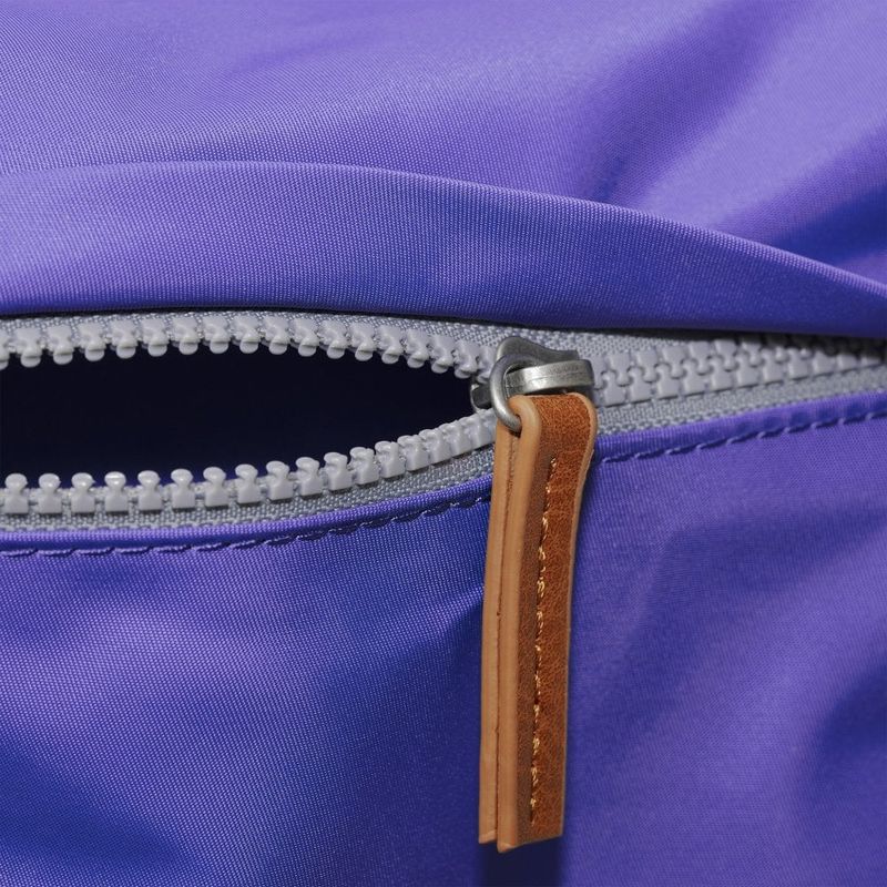 Roka Kennington Crossbody veske purple 
